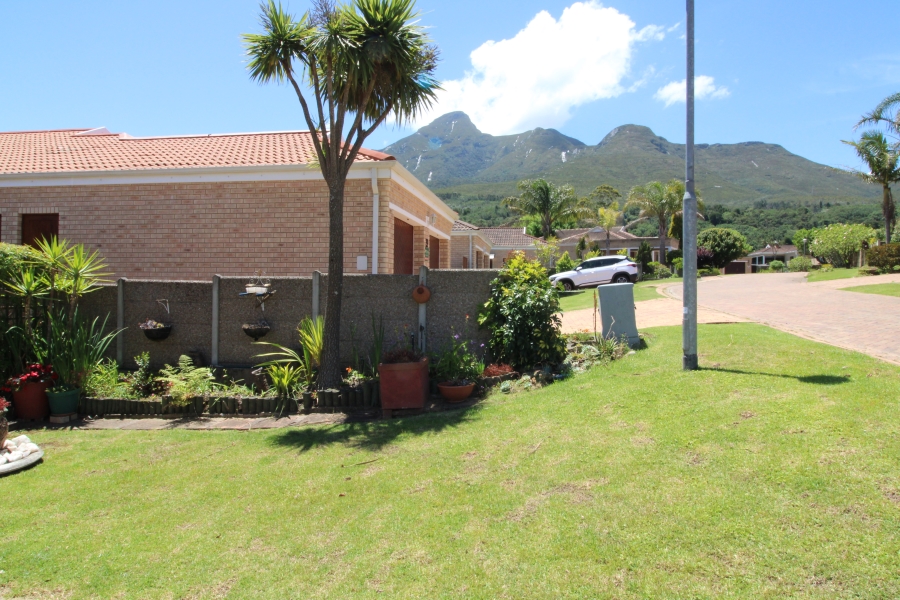 3 Bedroom Property for Sale in Denneoord Western Cape